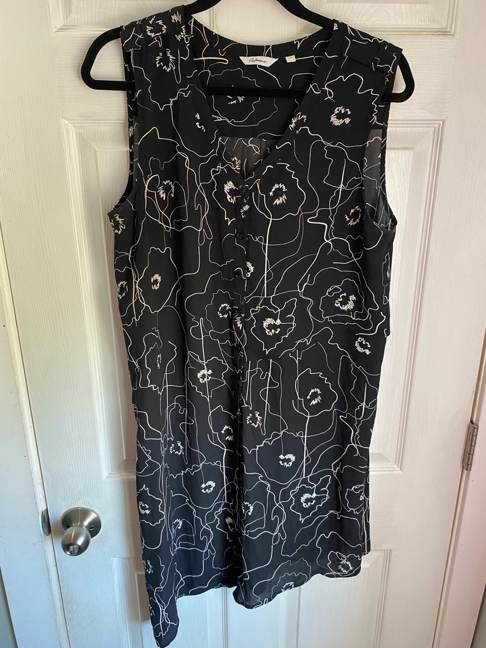 Reitman’s sleeveless blouse